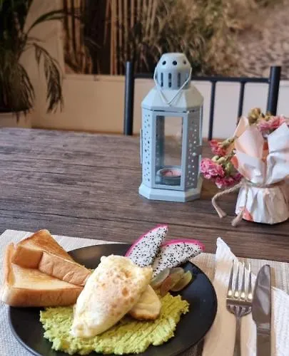 Homey And Cafe By Hematoa 4*